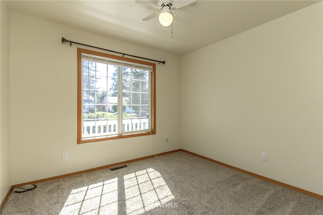 5903 Cherokee Loop Southeast Lacey, WA 98513 - Photo 30 of 38 Gallery Image 30