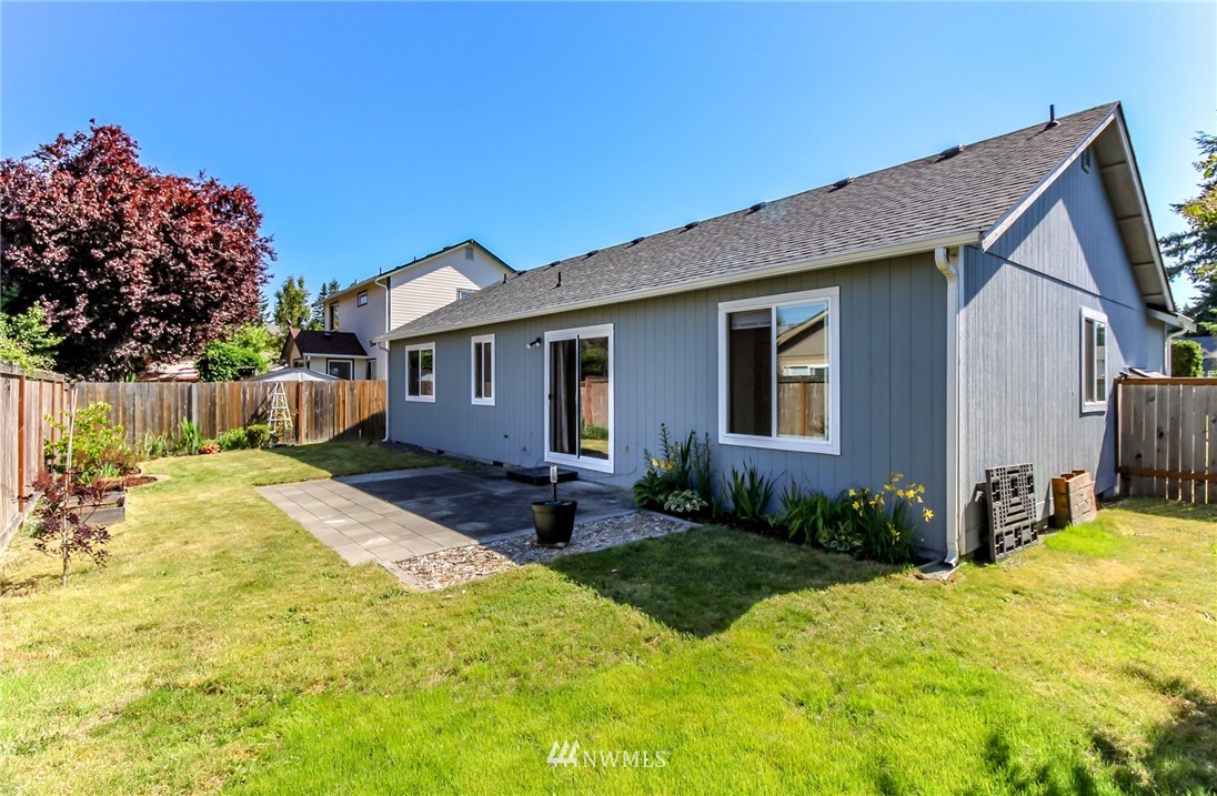 5903 Cherokee Loop Southeast Lacey, WA 98513 - Photo 33 of 38 Gallery Image 33