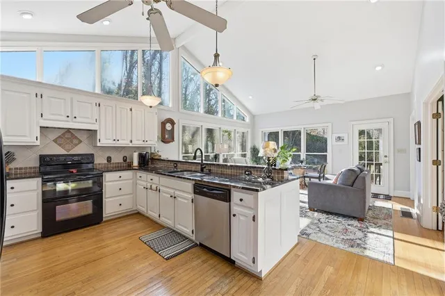 $595,000 | 783 Holly Drive, Gainesville, GA 30501