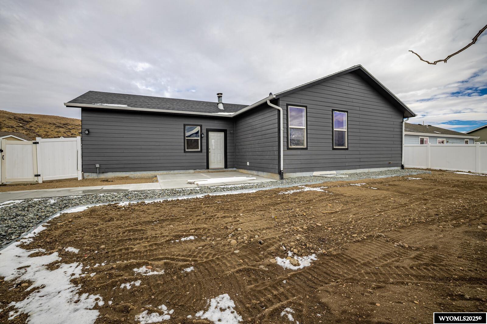 6415 Squash Blossom Road Casper, WY 82604 - Photo 20 of 26