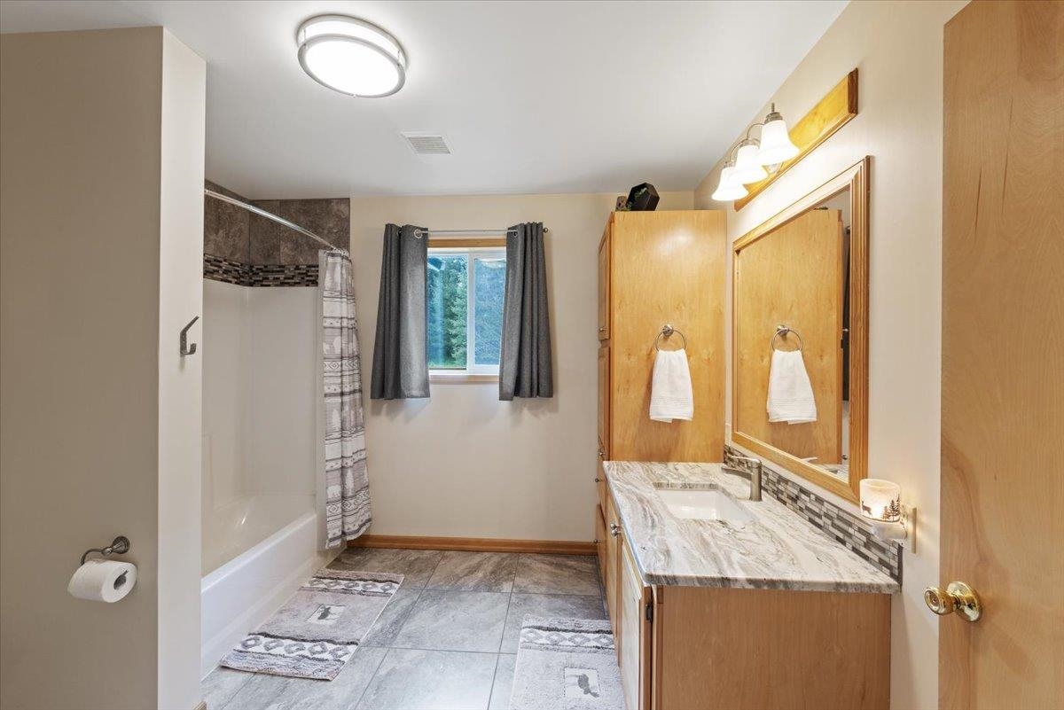 1352 Green Road Newport, WA 99156 - Photo 14 of 48 Gallery Image 14