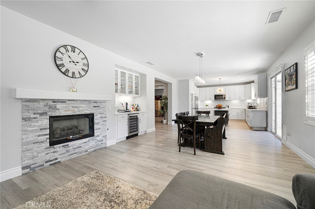 17889 Orangewood Lane Riverside, CA 92503 - Photo 8 of 43
