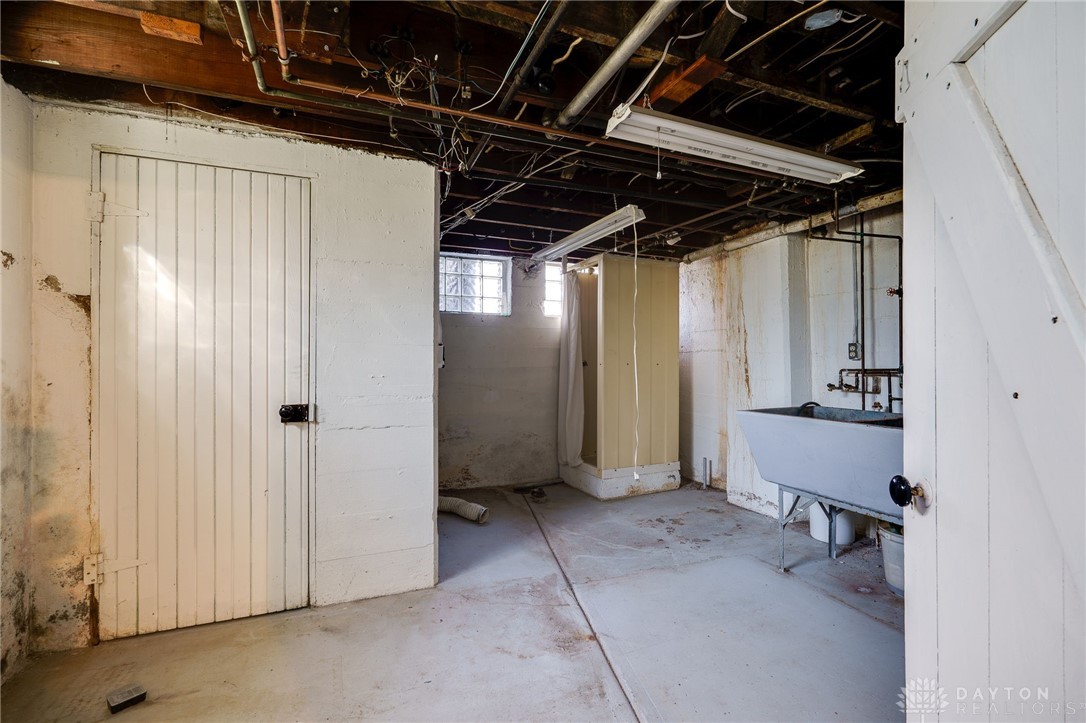 655 Ridgedale Road Dayton, OH 45406 - Photo 37 of 46 Gallery Image 37