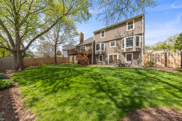 $750,000 | 4505 Concorde Place, Lisle, IL 60532