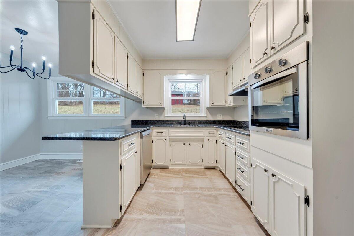 1225 Old Ferrum Road Ferrum, VA 24088 - Photo 11 of 48 11-MIB04391