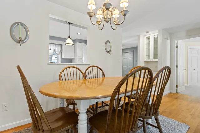 $500,000 | 14 Hampton Glen Drive, Unit 51, Kennebunk, ME 04043