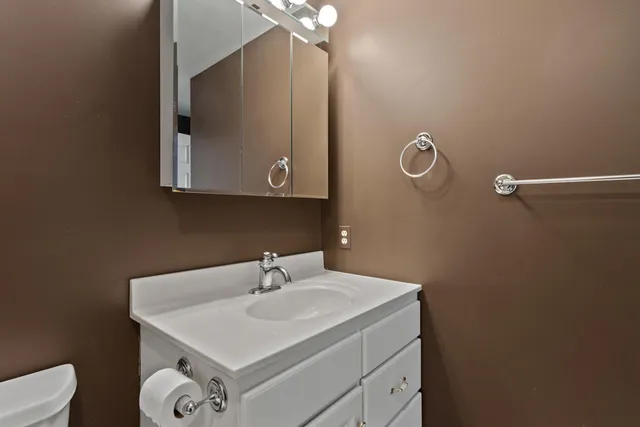 $500,000 | 14 Hampton Glen Drive, Unit 51, Kennebunk, ME 04043