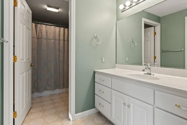 $479,000 | 14 Hampton Glen Drive, Unit 51, Kennebunk, ME 04043