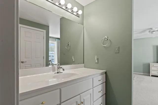 $500,000 | 14 Hampton Glen Drive, Unit 51, Kennebunk, ME 04043