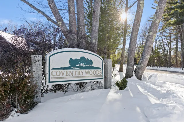 $500,000 | 14 Hampton Glen Drive, Unit 51, Kennebunk, ME 04043