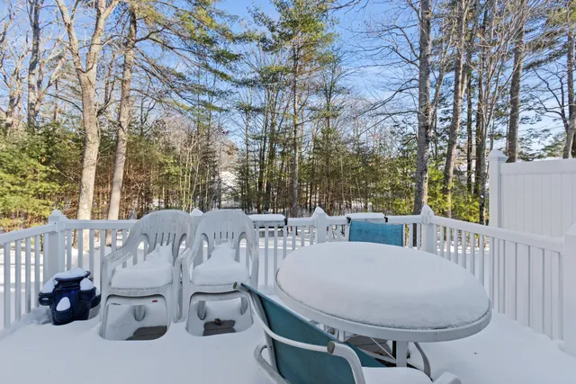 $500,000 | 14 Hampton Glen Drive, Unit 51, Kennebunk, ME 04043