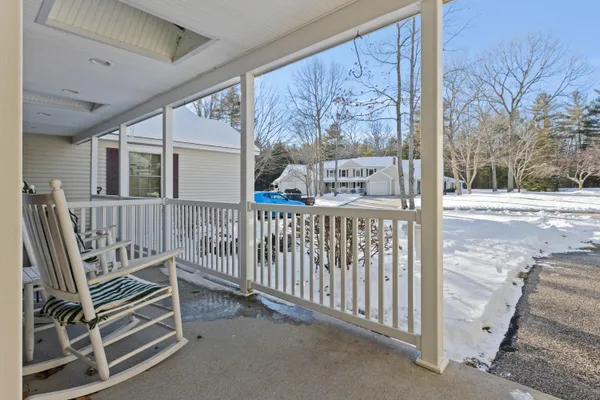 $479,000 | 14 Hampton Glen Drive, Unit 51, Kennebunk, ME 04043
