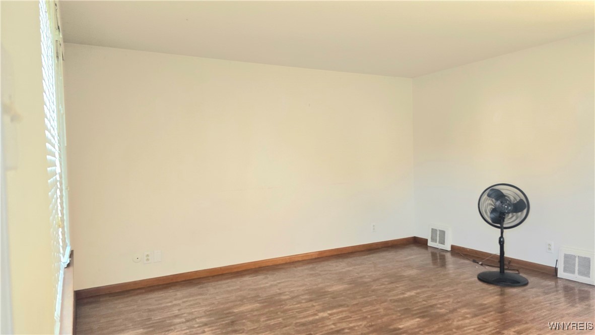 26 Alcona Avenue Amherst, NY 14226 - Photo 3 of 13