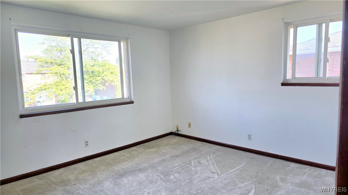 26 Alcona Avenue Amherst, NY 14226 - Photo 8 of 13