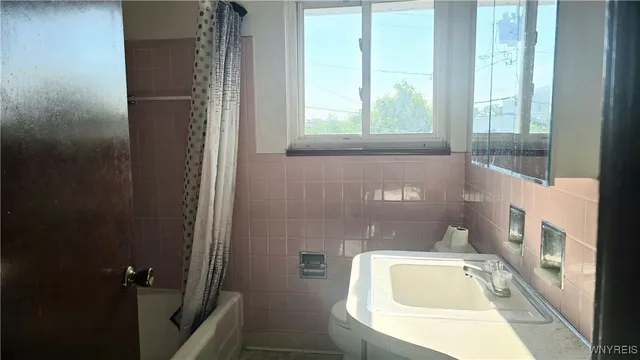 $1,200 | 26 Alcona Avenue, Amherst, NY 14226