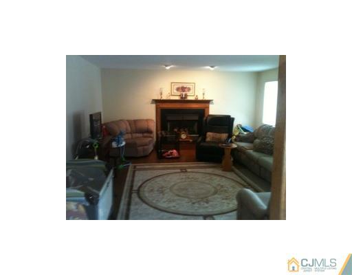 4 Allison Court Edison, NJ 08820 - Photo 9 of 15