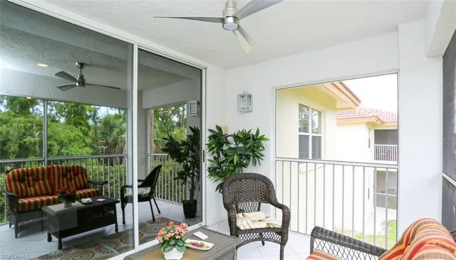 $1,995 | 6645 Huntington Lakes Circle, Unit 201, Naples, FL 34119