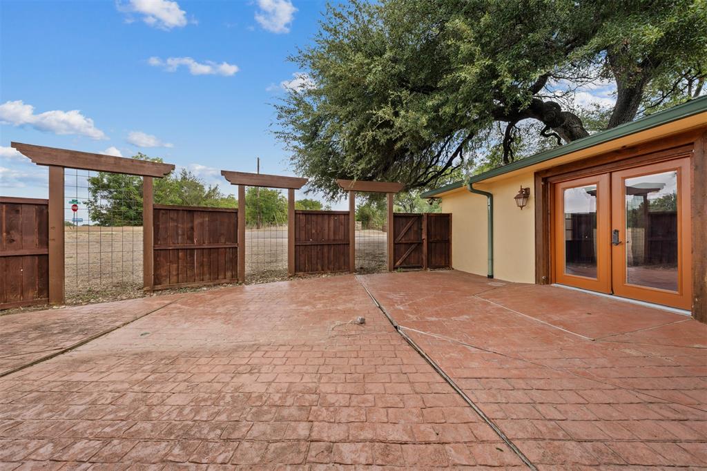 6401 Rock Creek Road Waco, TX 76708 - Photo 26 of 40 Gallery Image 26