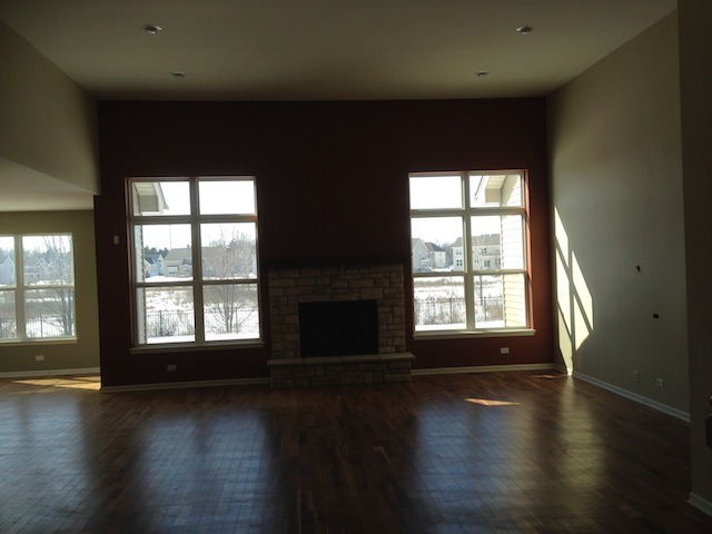 1010 Deerpath Road Aurora, IL 60506 - Photo 4 of 21