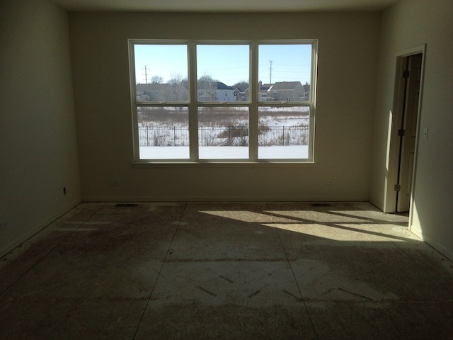 1010 Deerpath Road Aurora, IL 60506 - Photo 9 of 21
