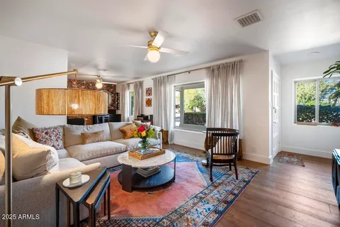 $1,050,000 | 8221 East Edgemont Avenue, Scottsdale, AZ 85257