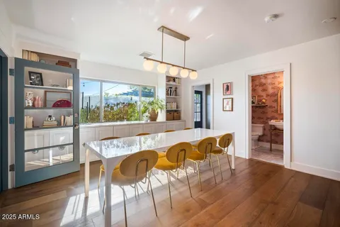 $999,999 | 8221 East Edgemont Avenue, Scottsdale, AZ 85257