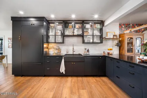 $1,175,000 | 8221 East Edgemont Avenue, Scottsdale, AZ 85257