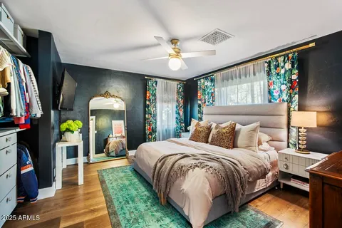 $999,999 | 8221 East Edgemont Avenue, Scottsdale, AZ 85257