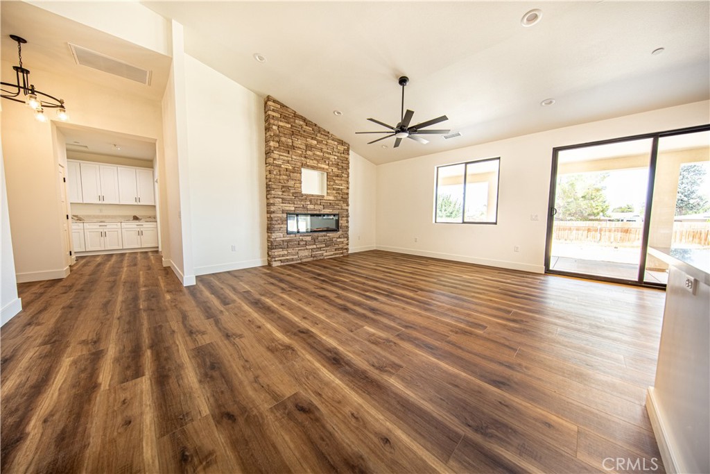 19976 Haida Road Apple Valley, CA 92307 - Photo 11 of 32