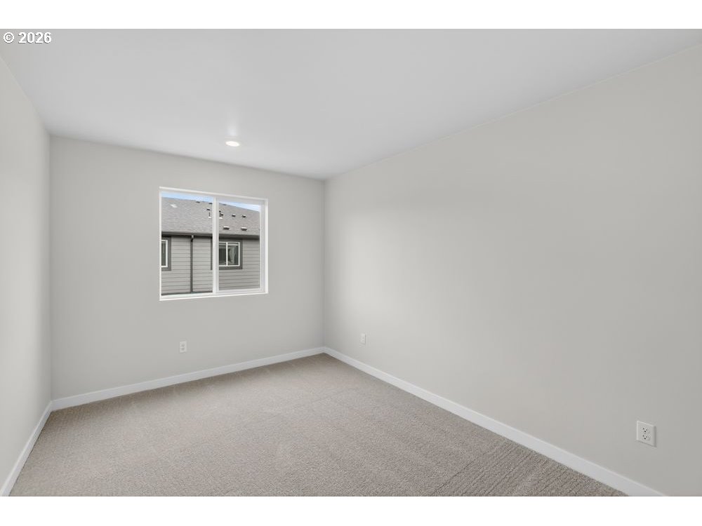 3723 Southwest Knapp Drive Gresham, OR 97080 - Photo 9 of 28