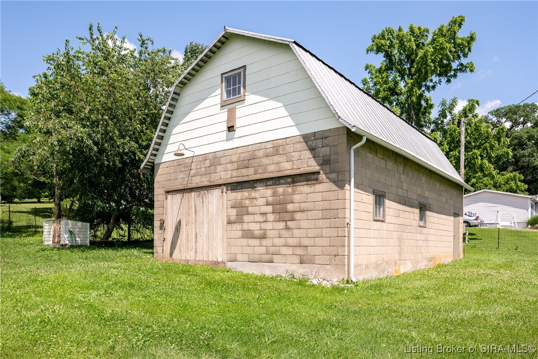 733 South Triangle Road Paoli, IN 47454 - Photo 26 of 32