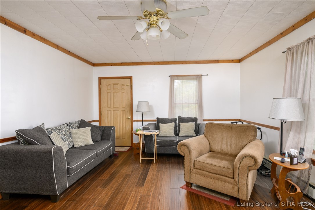 733 South Triangle Road Paoli, IN 47454 - Photo 4 of 32