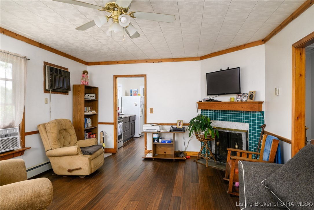 733 South Triangle Road Paoli, IN 47454 - Photo 5 of 32