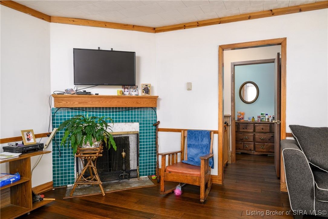 733 South Triangle Road Paoli, IN 47454 - Photo 6 of 32