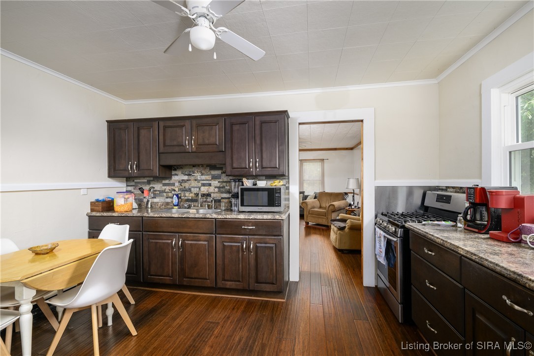 733 South Triangle Road Paoli, IN 47454 - Photo 7 of 32