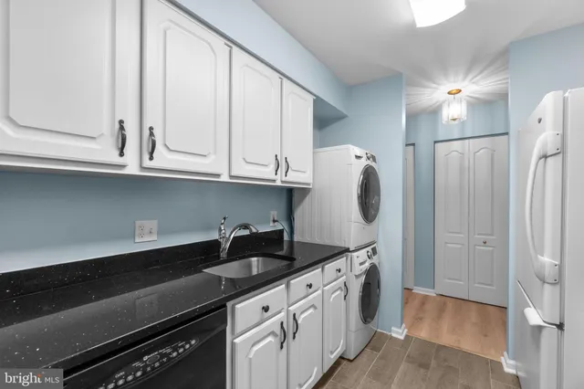 $2,400 | 8378 Montgomery Run Road, Unit D, Ellicott City, MD 21043