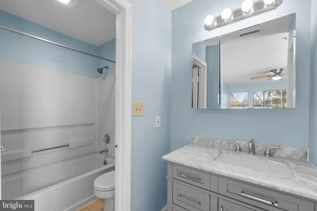 $2,400 | 8378 Montgomery Run Road, Unit D, Ellicott City, MD 21043