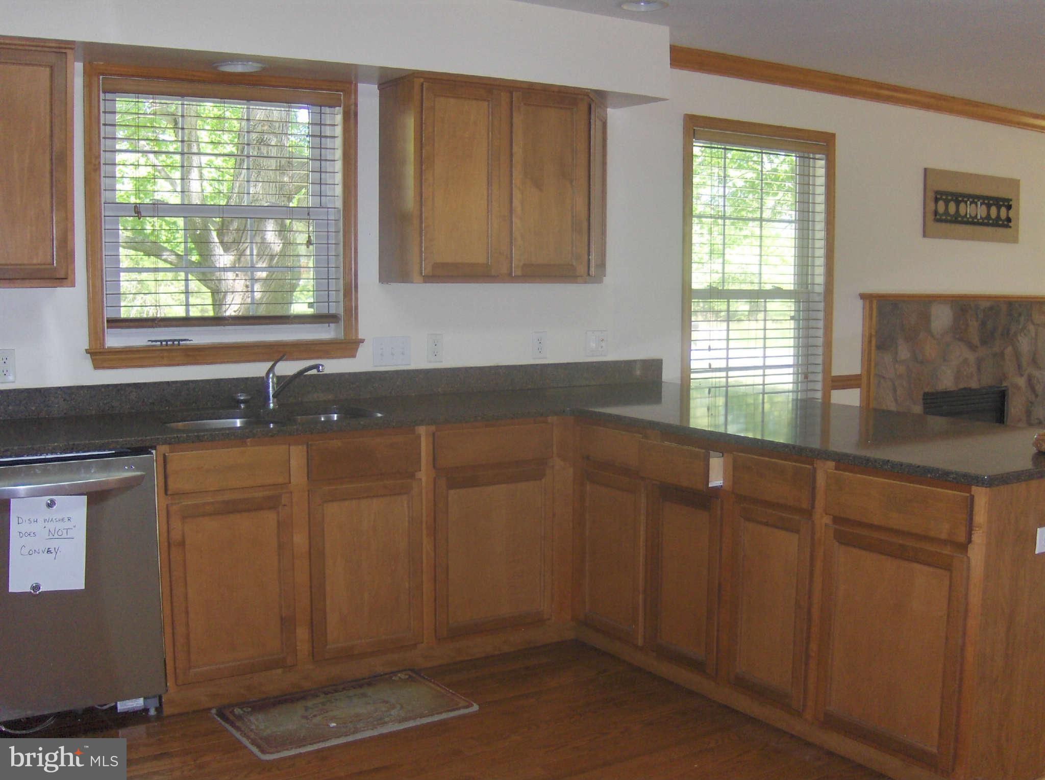 907 Forrester Road Churchton, MD 20733 - Photo 9 of 21 Kitchen