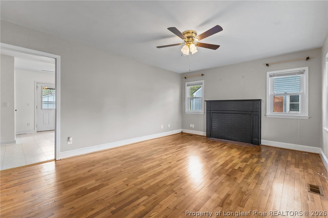 813 Mc Pherson Road Fayetteville, NC 28303 - Photo 5 of 33