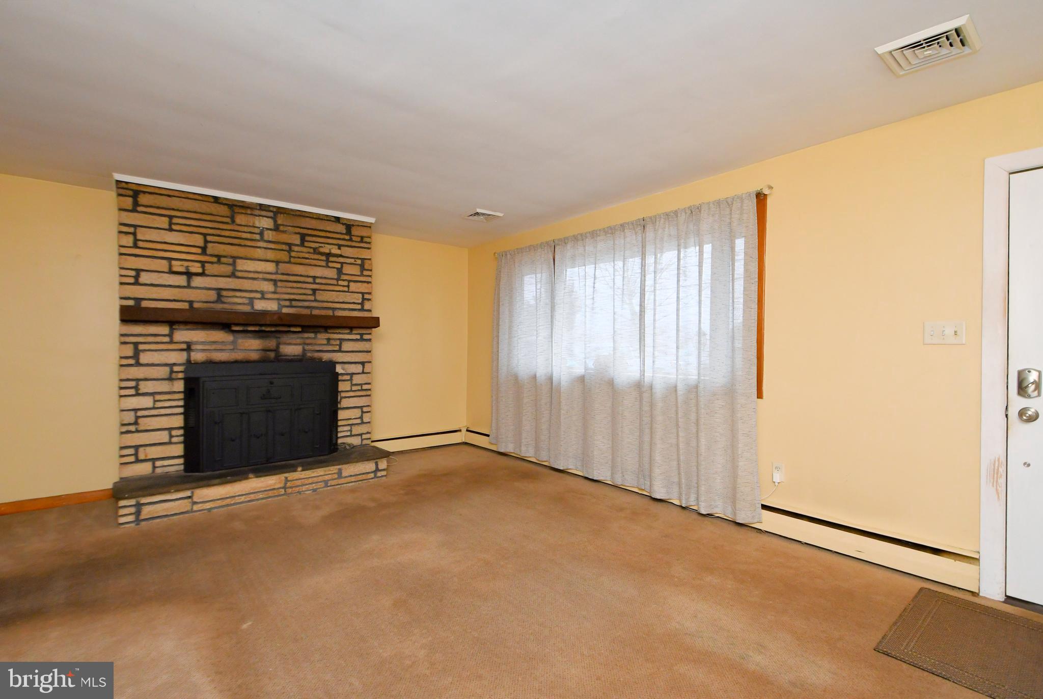143 Kagey Road Collegeville, PA 19426 - Photo 5 of 30