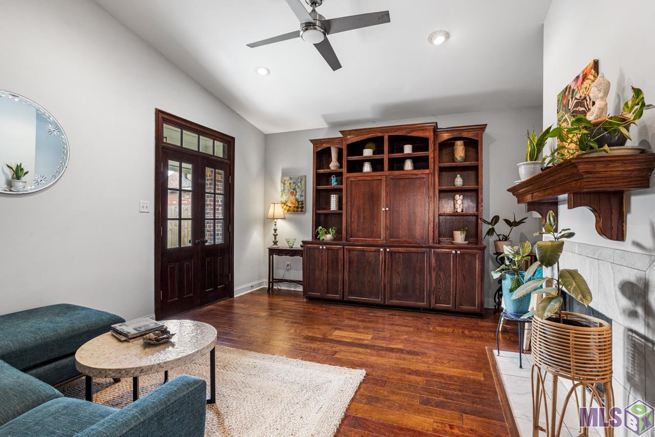2036 Hunters Way Drive Baton Rouge, LA 70816 - Photo 4 of 17 Gallery Image 4