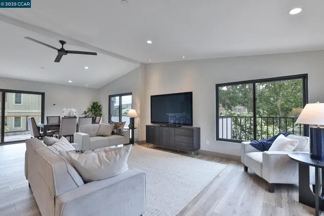 $4,946,000 | 946 Risa Road, Lafayette, CA 94549