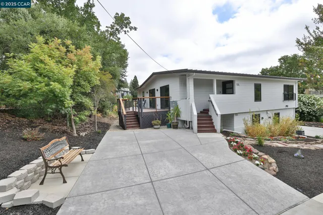 $4,946,000 | 946 Risa Road, Lafayette, CA 94549