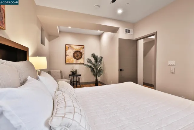 $4,946,000 | 946 Risa Road, Lafayette, CA 94549