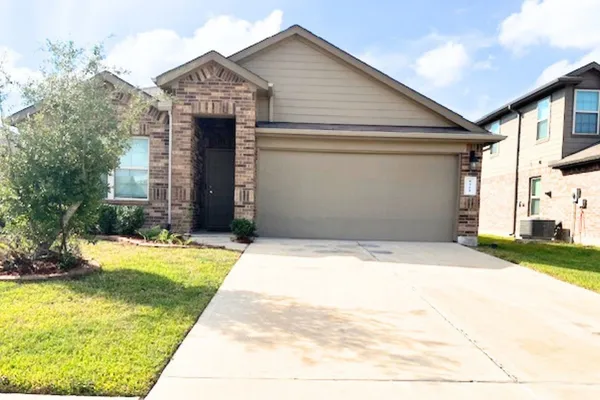 $2,250 | 8310 Rose Petals Lane, Rosharon, TX 77583