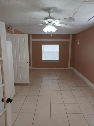 $3,200 | 371 Gokchoff Road, Fort Pierce, FL 34945