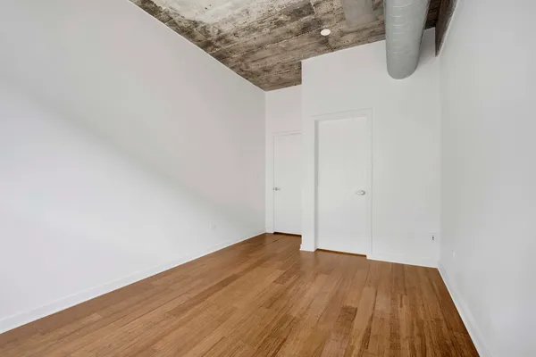 $274,999 | 1151 West 14th Place, Unit 209, Chicago, IL 60608