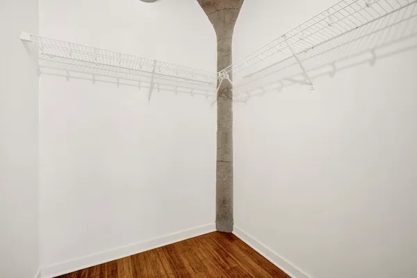 $274,999 | 1151 West 14th Place, Unit 209, Chicago, IL 60608