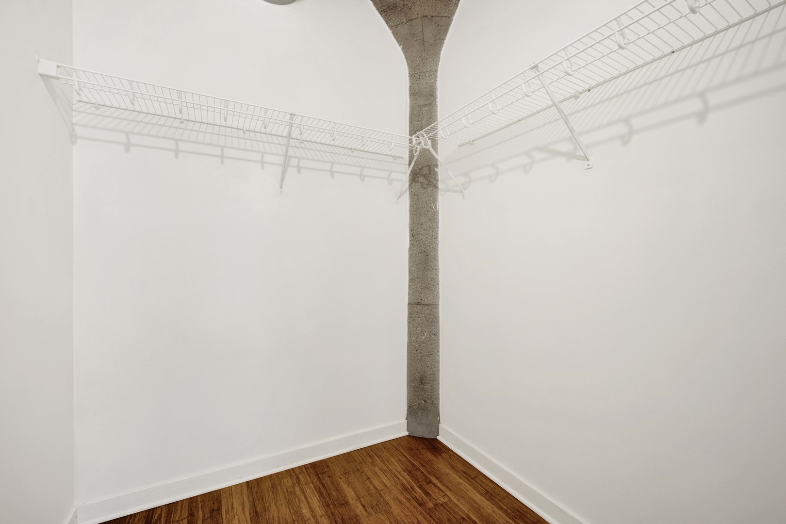 1151 West 14th Place, Unit 209 Chicago, IL 60608 - Photo 12 of 17 a view of a small room