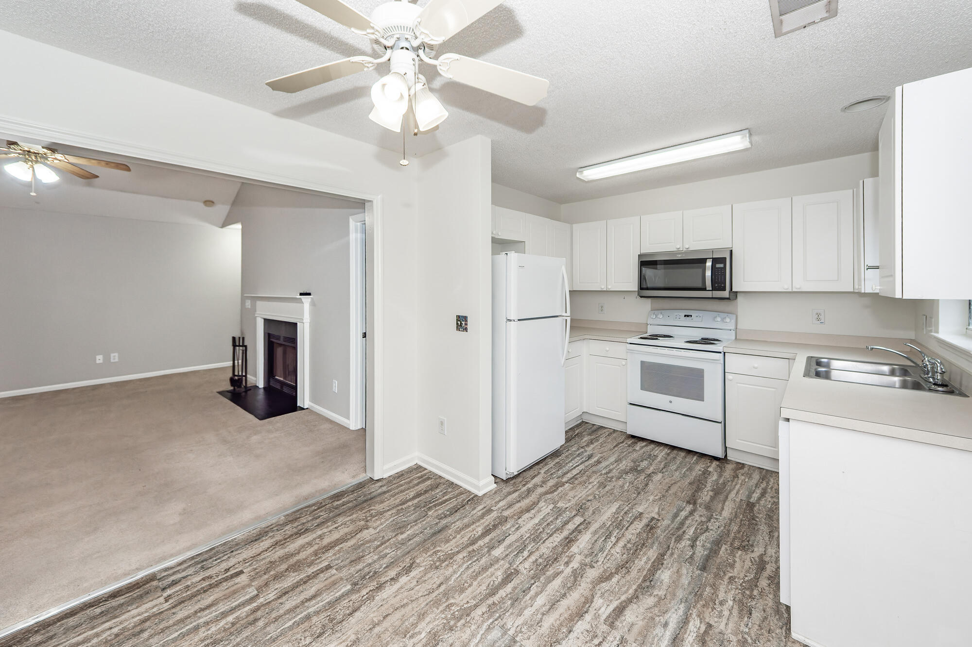 574 Carters Grove Road Charleston, SC 29414 - Photo 11 of 37 11